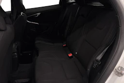 valkoinen Volvo V40 2017 kuva 8.