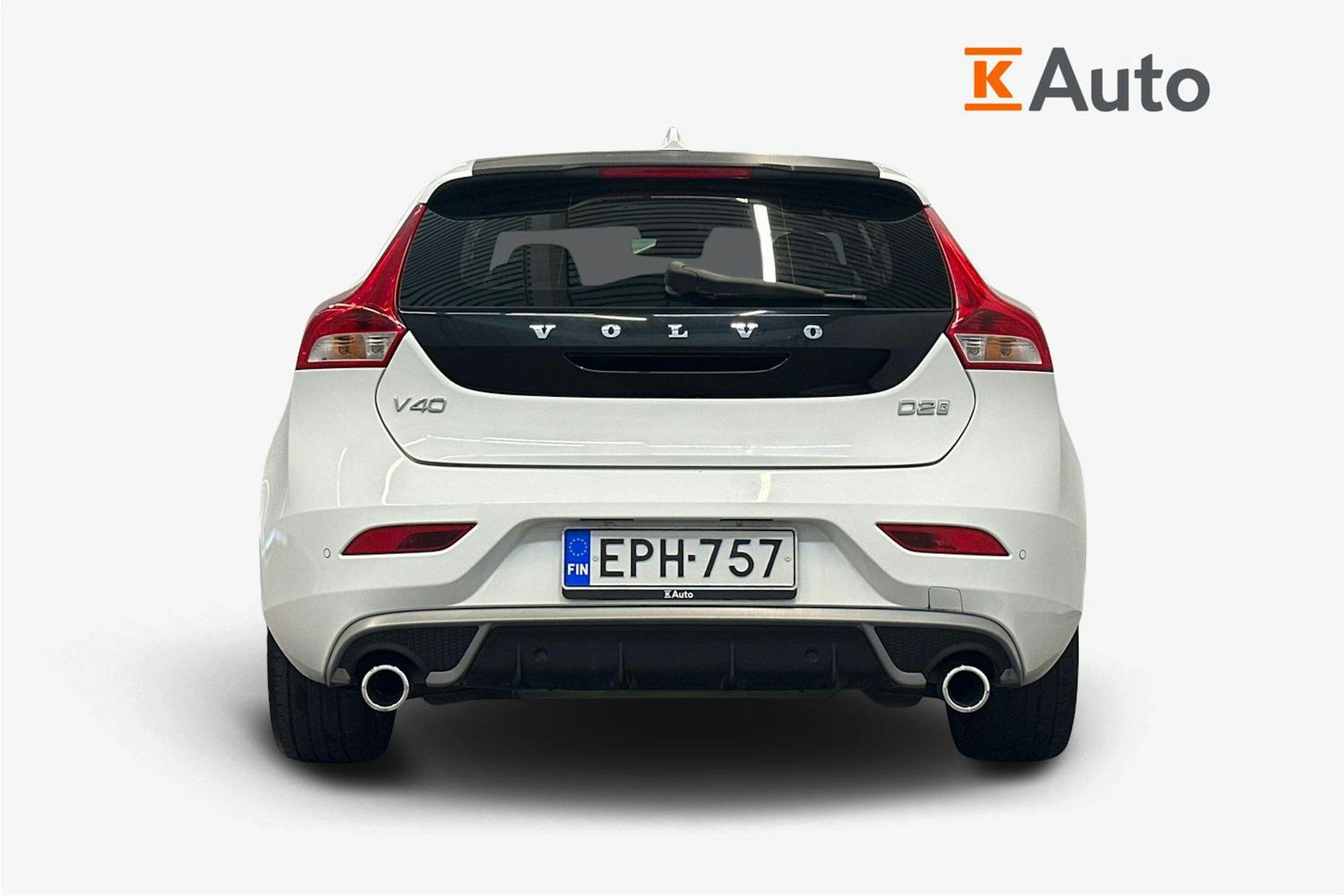 valkoinen Volvo V40 2018 kuva 3.