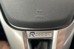 valkoinen Volvo V40 2018 kuva 15.