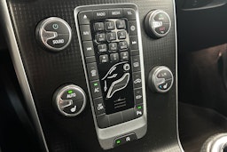 valkoinen Volvo V40 2018 kuva 18.