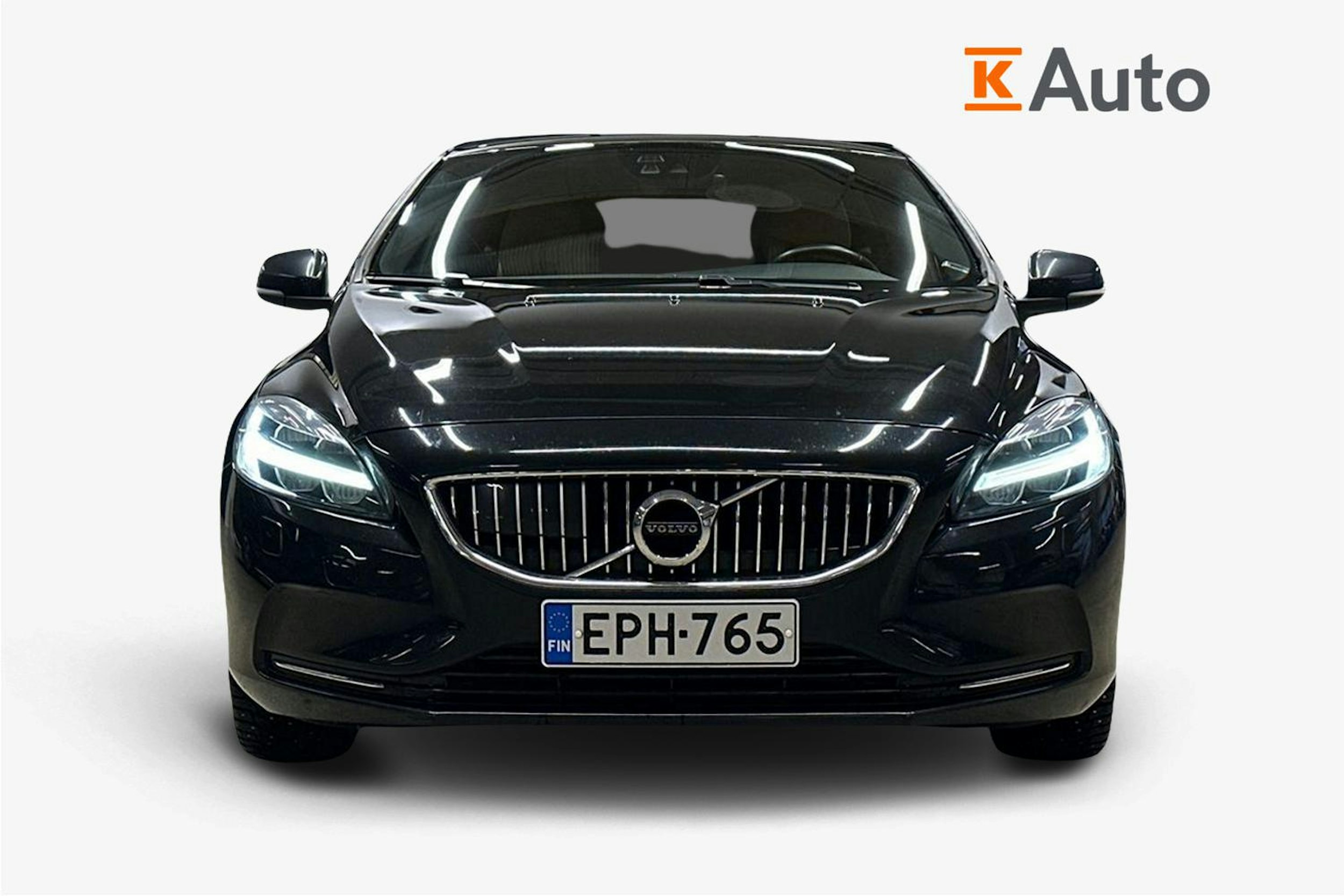 musta Volvo V40 2018 kuva 4.