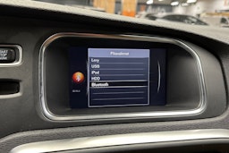 musta Volvo V40 2018 kuva 17.