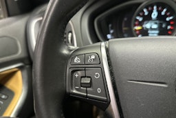 musta Volvo V40 2018 kuva 26.