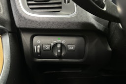 musta Volvo V40 2018 kuva 28.