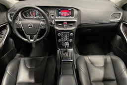 musta Volvo V40 2018 kuva 7.