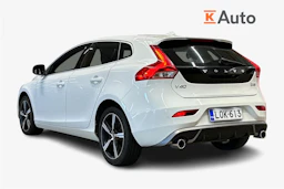 valkoinen Volvo V40 2018 kuva 2.