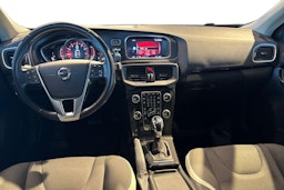 Musta Volvo V40 2019 kuva 9.