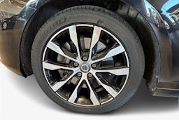 Musta Volvo V40 2019 kuva 11.