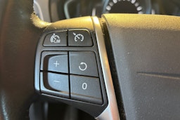 Musta Volvo V40 2019 kuva 14.