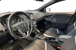 harmaa Volvo V40 2019 kuva 6.