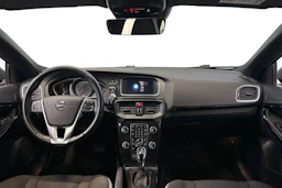 harmaa Volvo V40 2019 kuva 9.