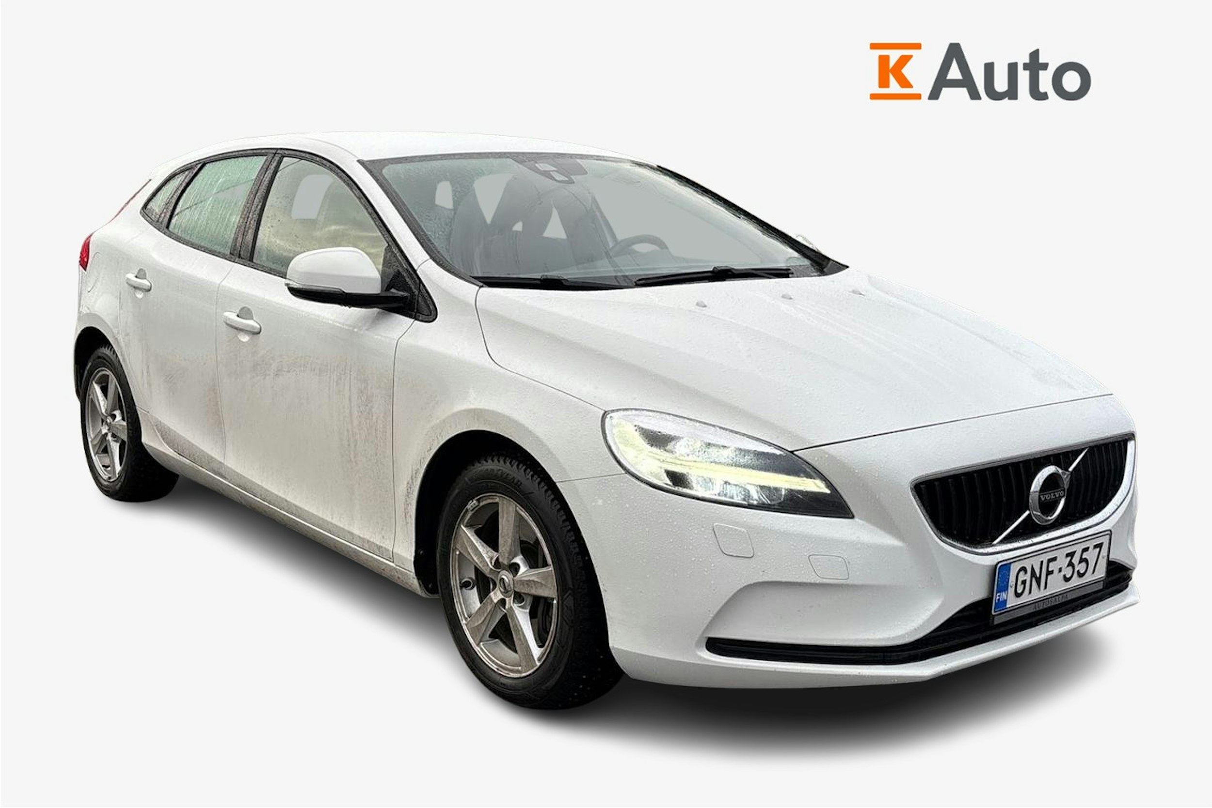 valkoinen Volvo V40 2019 kuva 1.