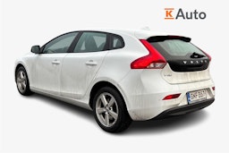 valkoinen Volvo V40 2019 kuva 2.