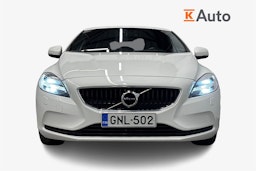 valkoinen Volvo V40 2019 kuva 4.