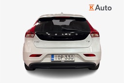 valkoinen Volvo V40 2019 kuva 3.