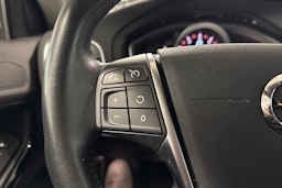 valkoinen Volvo V40 2019 kuva 16.