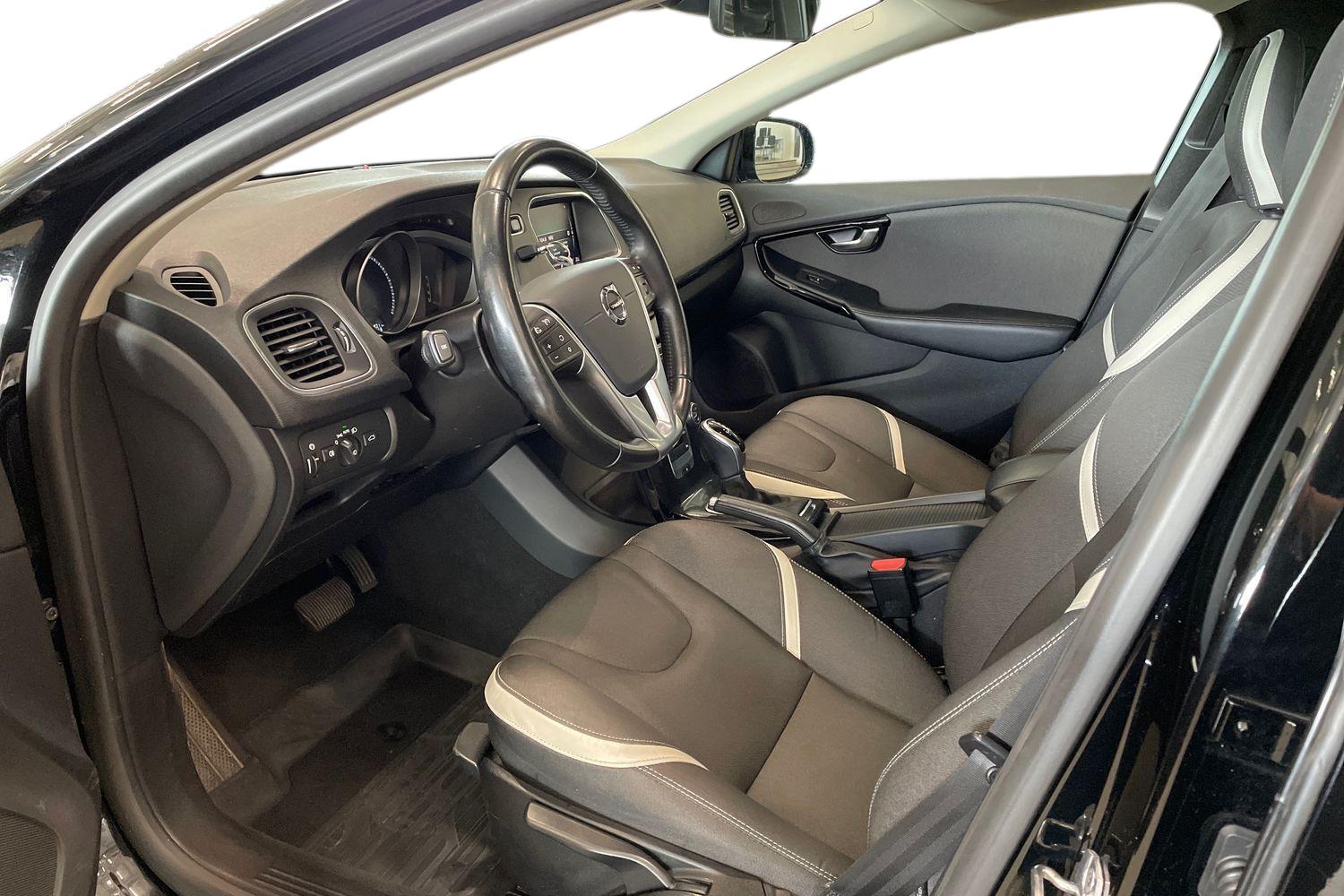 Volvo V40 D2 Business Classic aut 2019, kuva 7/29