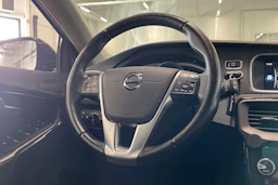 musta Volvo V40 2019 kuva 12.