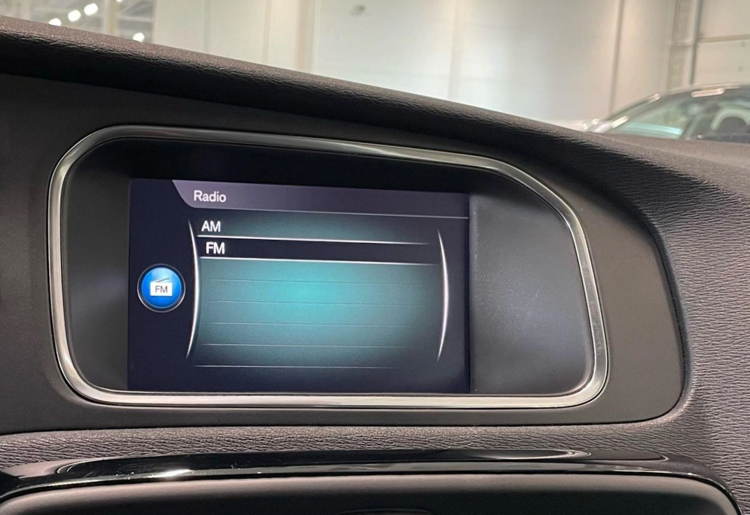 musta Volvo V40 2019 kuva 19.