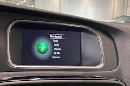 musta Volvo V40 2019 kuva 20.