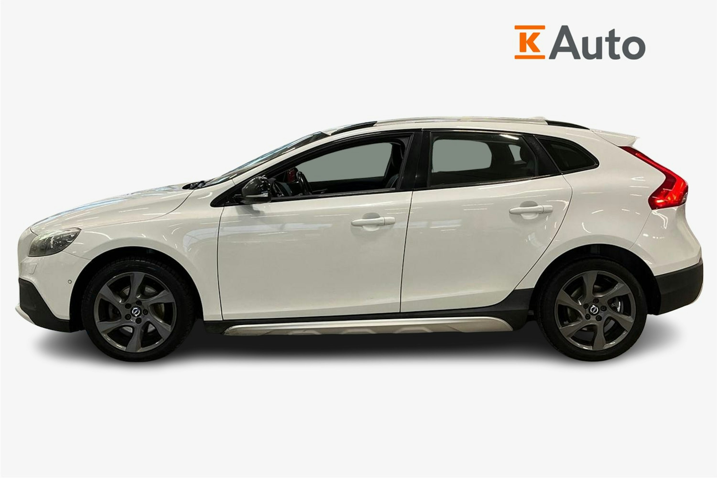 valkoinen Volvo V40 Cross Country 2014 kuva 6.