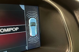 valkoinen Volvo V40 Cross Country 2014 kuva 22.
