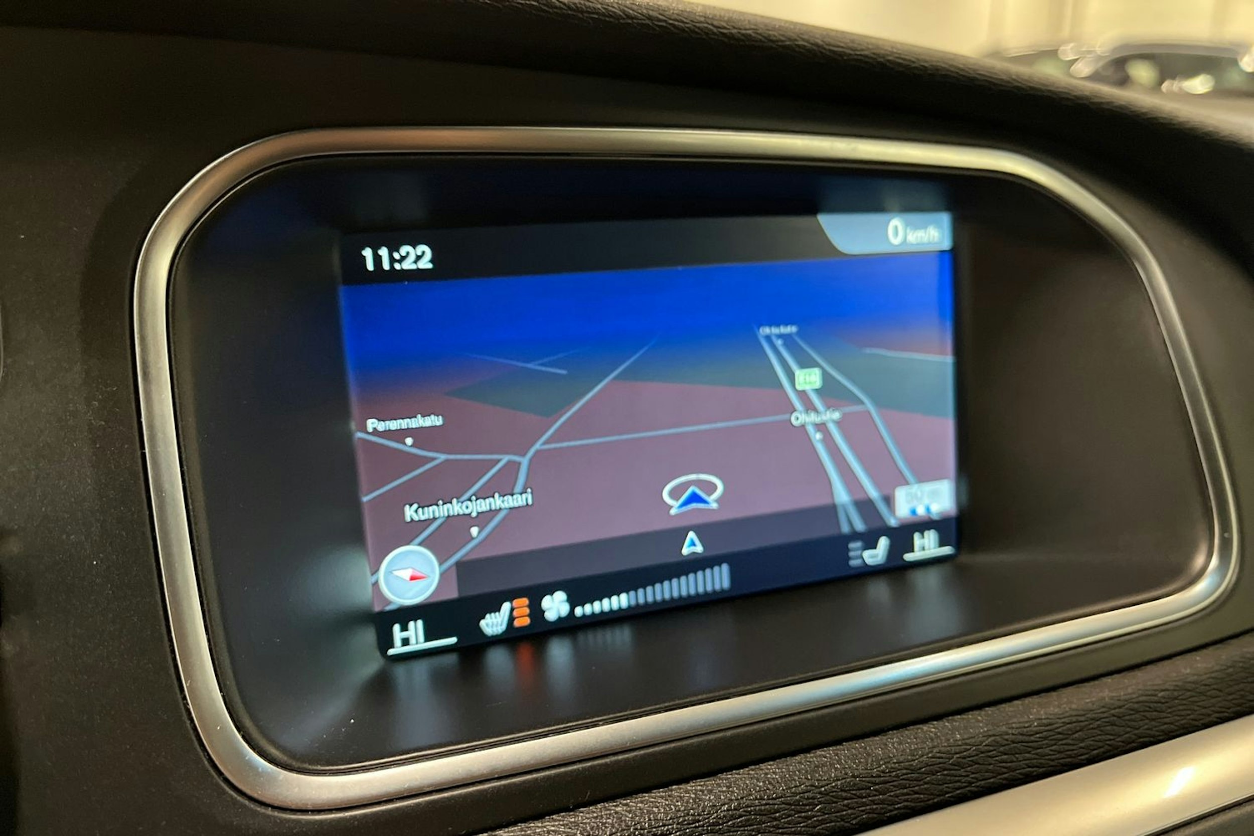 valkoinen Volvo V40 Cross Country 2014 kuva 25.