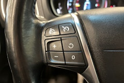 valkoinen Volvo V40 Cross Country 2014 kuva 28.