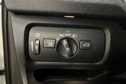 valkoinen Volvo V40 Cross Country 2014 kuva 30.