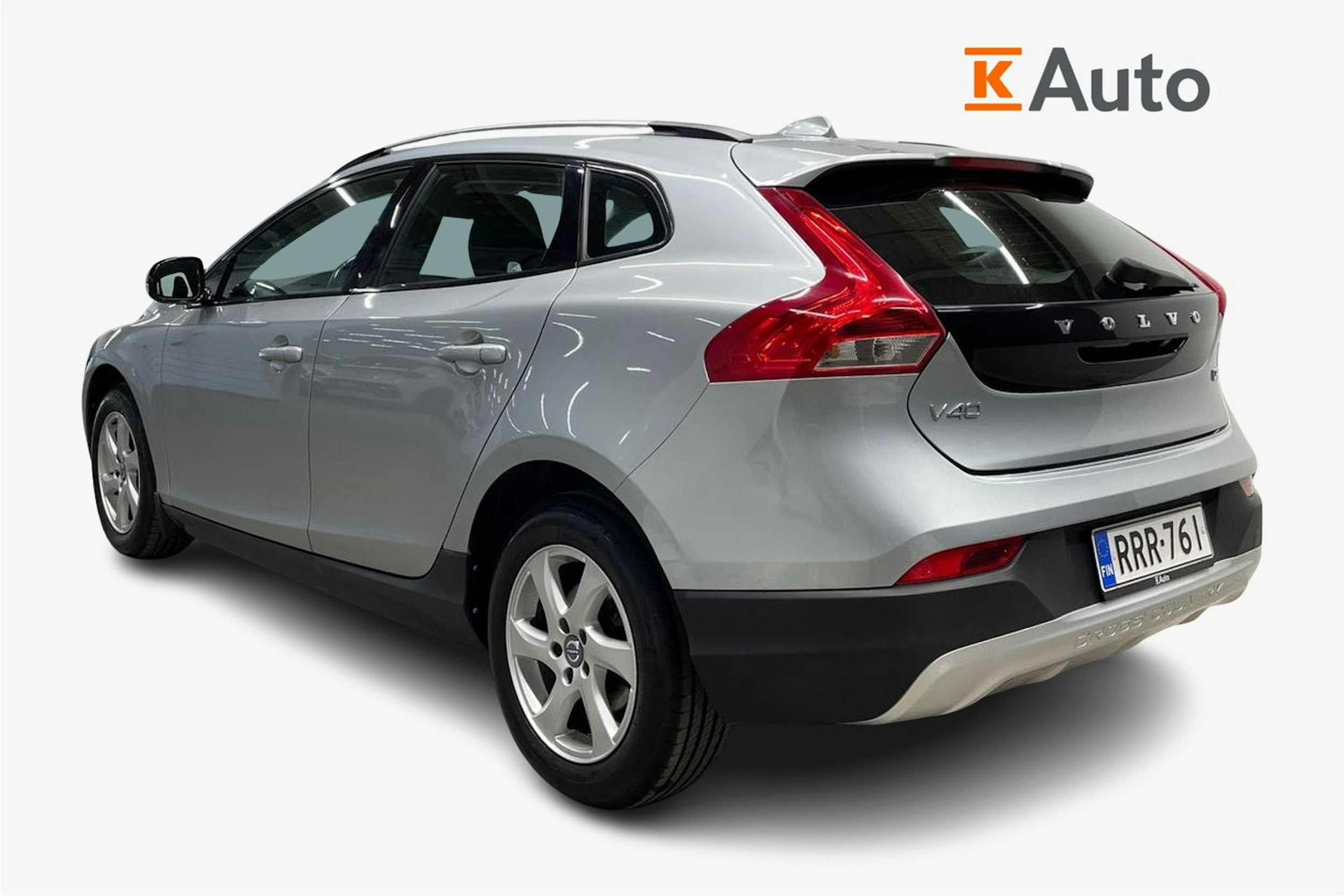 Harmaa Volvo V40 Cross Country 2014 kuva 2.