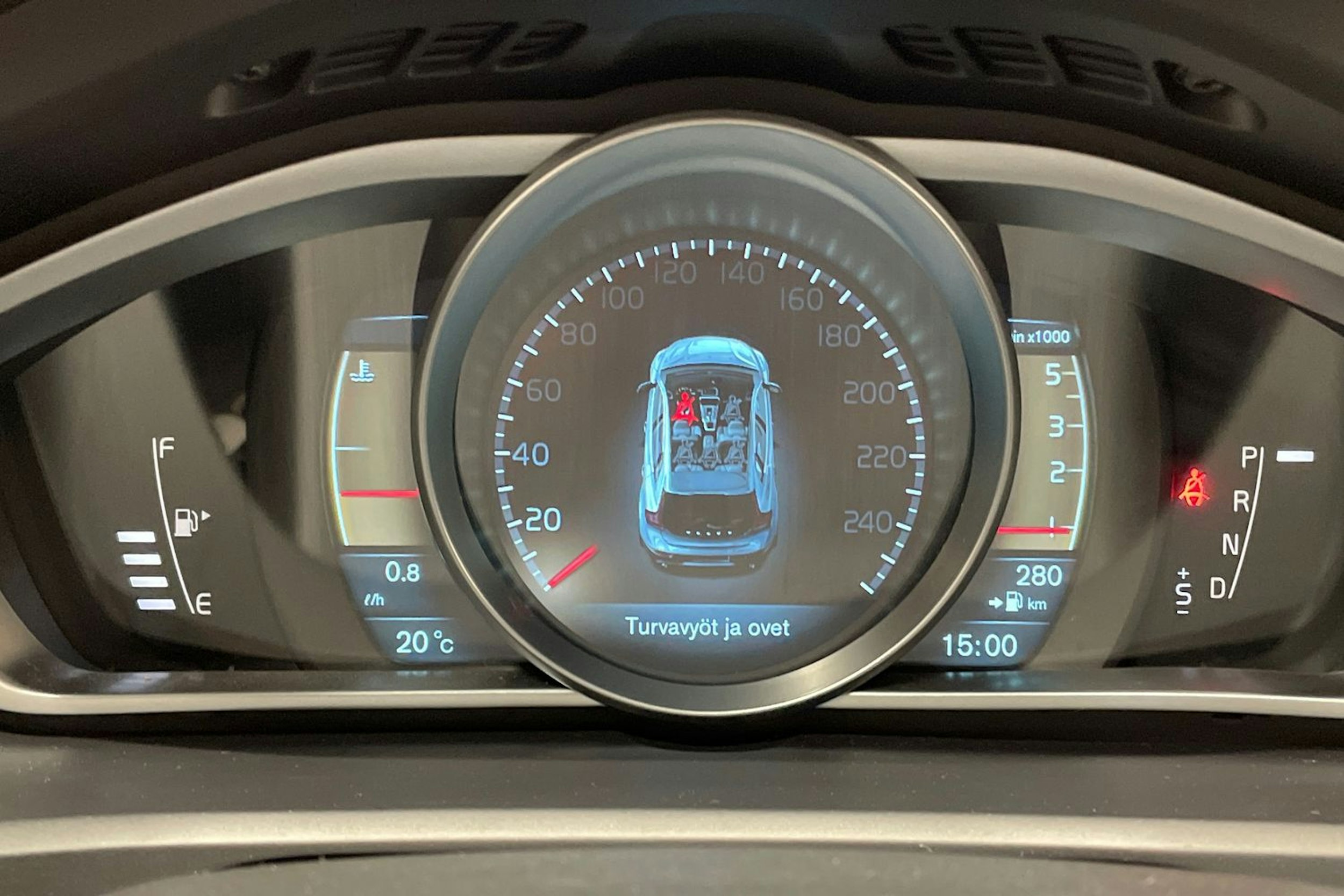 Harmaa Volvo V40 Cross Country 2014 kuva 15.