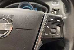 Harmaa Volvo V40 Cross Country 2014 kuva 26.