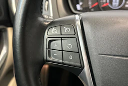 oranssi Volvo V40 Cross Country 2014 kuva 20.