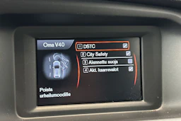 oranssi Volvo V40 Cross Country 2014 kuva 27.