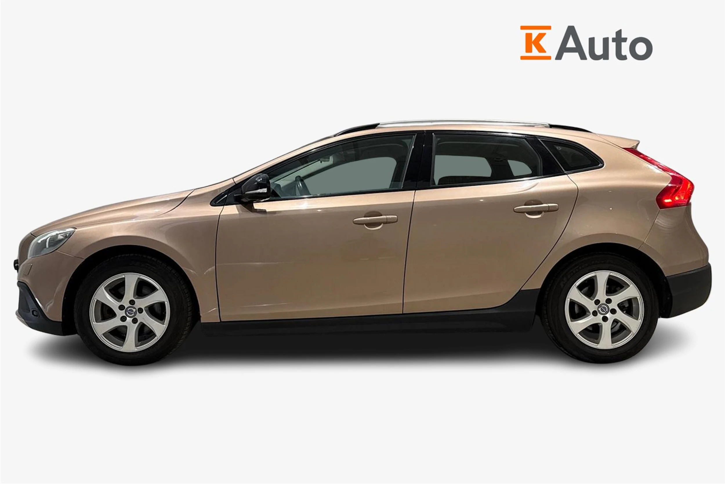 ruskea (beige) Volvo V40 Cross Country 2015 kuva 7.