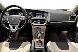 ruskea (beige) Volvo V40 Cross Country 2015 kuva 9.