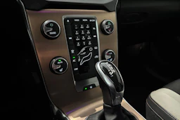 ruskea (beige) Volvo V40 Cross Country 2015 kuva 25.