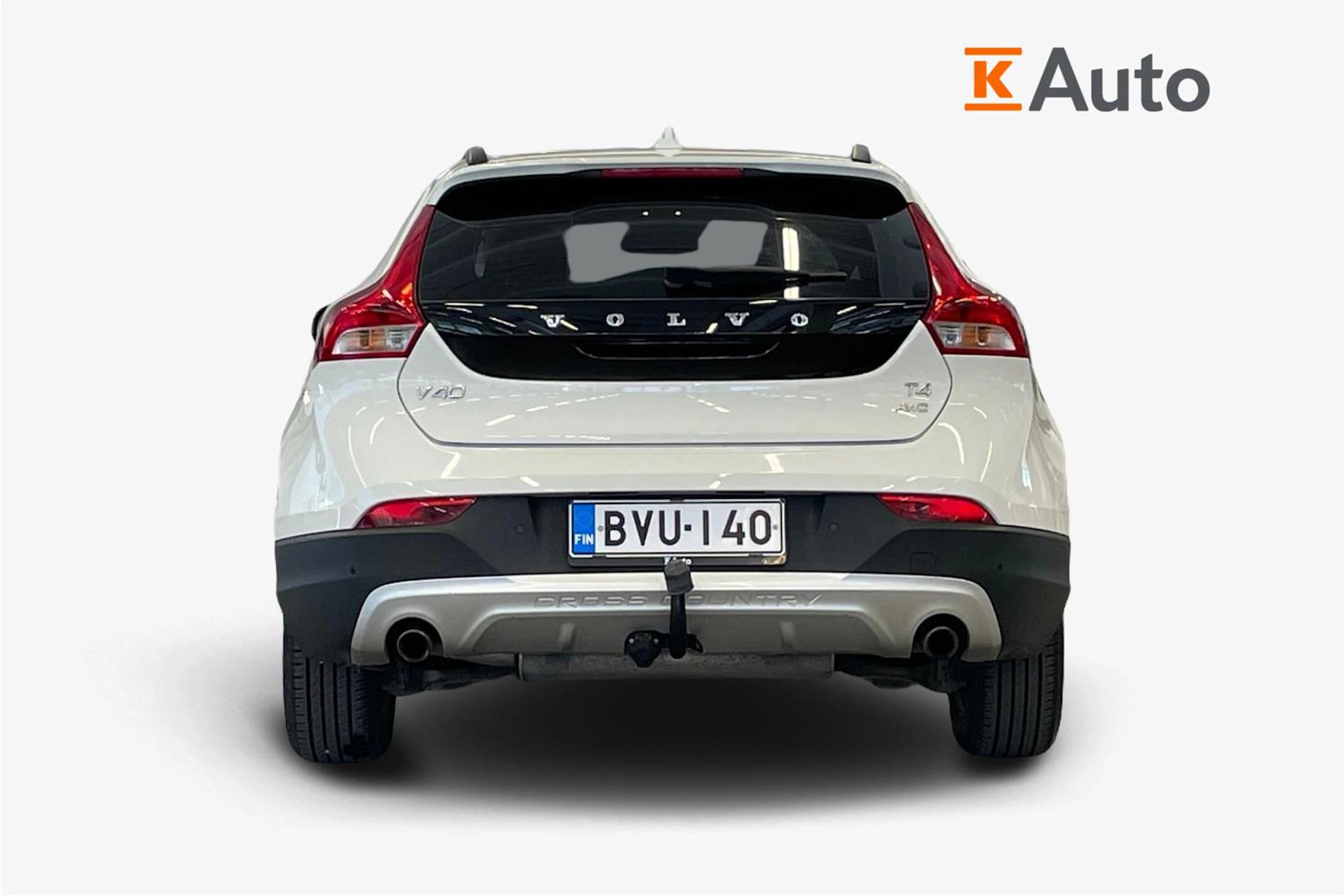 valkoinen Volvo V40 Cross Country 2016 kuva 3.
