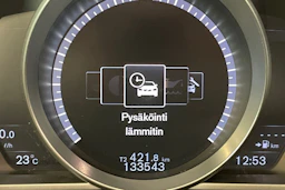 valkoinen Volvo V40 Cross Country 2016 kuva 18.