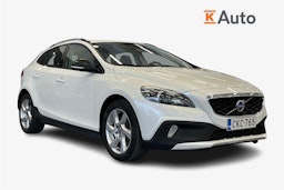 Valkoinen Volvo V40 Cross Country 2016 kuva 1.