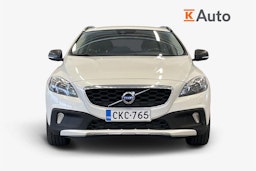 Valkoinen Volvo V40 Cross Country 2016 kuva 5.