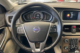 Valkoinen Volvo V40 Cross Country 2016 kuva 17.