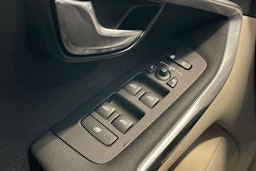 Valkoinen Volvo V40 Cross Country 2016 kuva 19.
