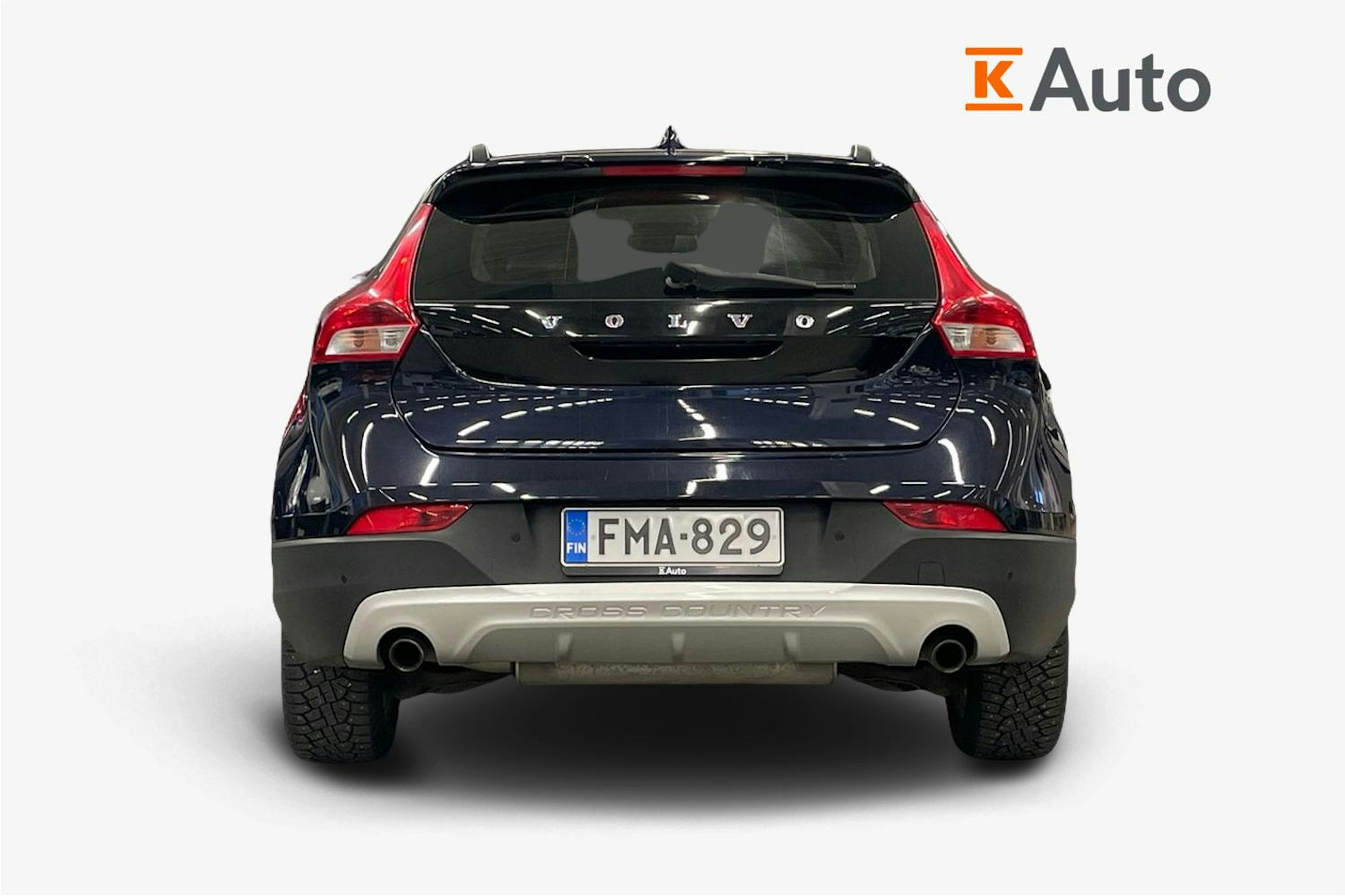 sininen Volvo V40 Cross Country 2016 kuva 3.