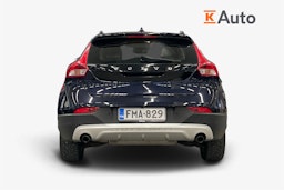 sininen Volvo V40 Cross Country 2016 kuva 3.