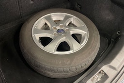 sininen Volvo V40 Cross Country 2016 kuva 14.