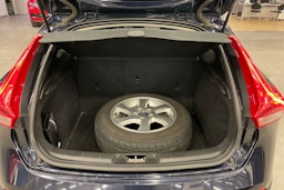 sininen Volvo V40 Cross Country 2016 kuva 16.