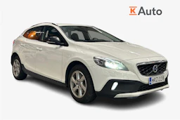valkoinen Volvo V40 Cross Country 2016 kuva 1.