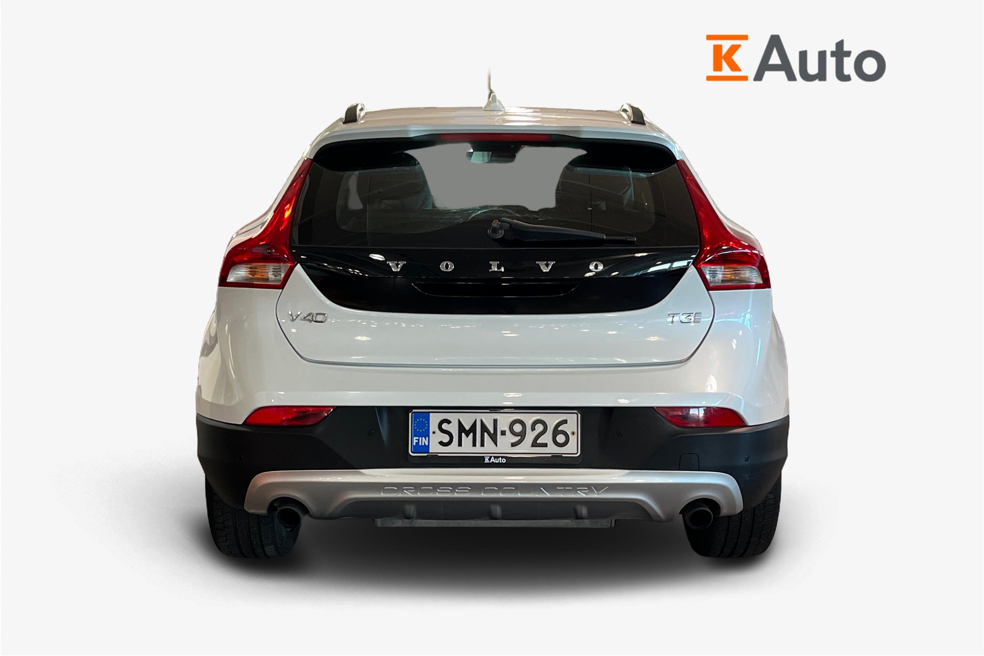 Volvo V40 Cross Country 2017, kuva 3/3