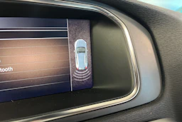 valkoinen Volvo V40 Cross Country 2017 kuva 14.